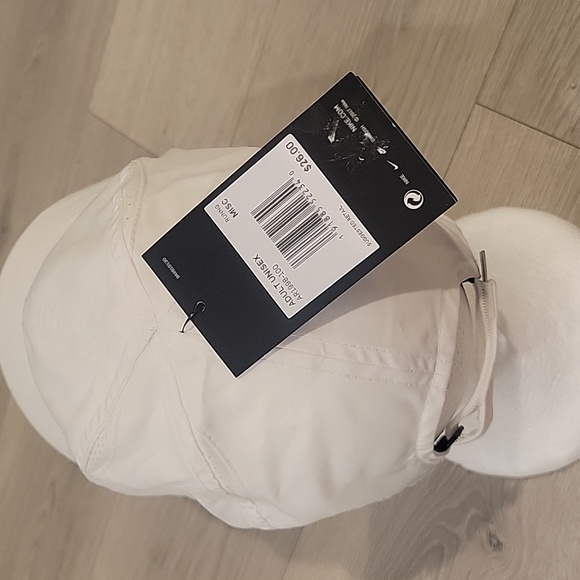 NWT Nike Aerobill Running Hat - Picture 3 of 4